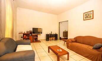 Imagem: Casas à venda 2 quartos 4 vagas Santa Cruz