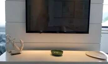 Imagem 4: Locação anual Centro Matinhos = 3 quartos(1 suíte) + 2 vgas, 1 quadra orla, taxas inclusas