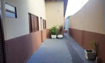 Imagem 4: Suítes mobiliadas para solteiro