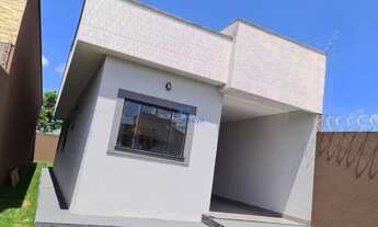 Imagem 4: Casa à venda no Setor Colonial Sul 3 quartos área gourmet com churrasqueira a carvão e 2