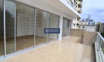 Imagem 4: Cobertura tríplex com 531m², com piscina privativa, recém reformada - à venda ou locação