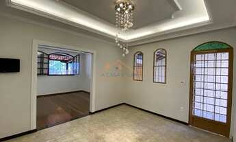 Imagem: Casa colonial de 04 quartos, Salas, Varanda