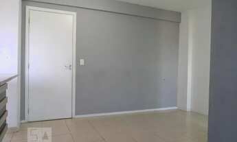 Imagem 3: Apartamento para Aluguel - Irajá, 2 Quartos, 50 m2