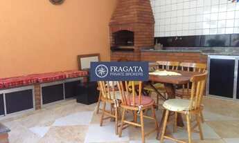 Imagem: Casa com 4 quartos sendo, 4 suítes, à