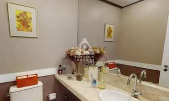 Imagem 7: APARTAMENTO TRIPLEX DE 4 QUARTOS C/ DEPENDÊNCIA NA LAGOA