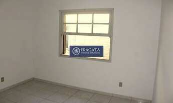 Imagem 7: Casa em rua tranquila