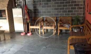 Imagem 3: Casa com 4 dormitórios à venda em Contagem