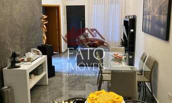 Imagem: Linda casa com modulados no condomínio