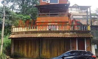 Imagem: Linda casa em Serra Da Cantareira