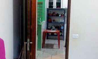 Imagem 2: Casa + Ponto Comercial