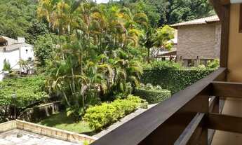 Imagem 4: Casa para Venda e Aluguel, em rua fechada, 1100 m², 5 quartos / suites, piscina