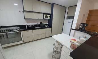 Imagem 4: Apartamento dois dormitorios,sendo um suíte mobiliado em Canto do Forte - Praia Grande