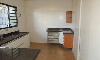 Imagem 3: Casa para venda com 2 quartos em Vila Rezende - Piracicaba - SP