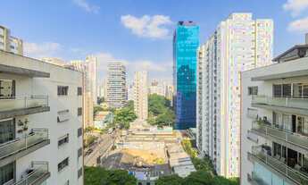 Imagem 7: Apartamento para venda tem 153 metros quadrados com 3 quartos em Moema - São Paulo - SP