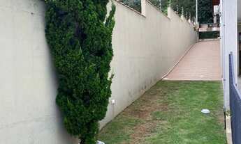 Imagem 6: LINDA CASA COM PISCINA EM BAIRRO PRÓXIMO AO CENTRO EM ATIBAIA