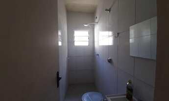 Imagem 4: Linda casa em terreno de 125 metros, no Salerno com 2 quartos, 2 banheiros, e garage cober