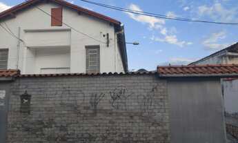 Imagem 2: Casa para venda tem 450 metros quadrados com 3 quartos em Jardim Sulacap - Rio de Janeiro