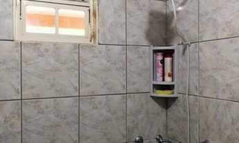 Imagem 5: Vendo casa 2 quartos + casa de fundos, na Guariroba