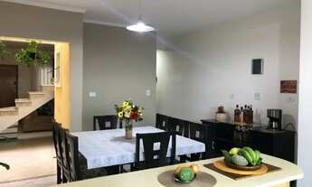 Imagem 4: Sobrado para venda tem 121 metros quadrados com 3 quartos