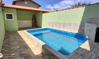 Imagem: Casa à 100 metros da Praia de Itanhaém