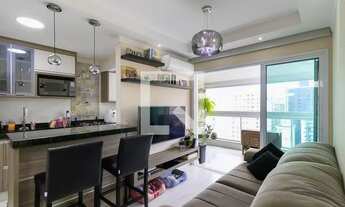 Imagem 2: Apartamento para Aluguel - Centro, 2 Quartos, 65 m2