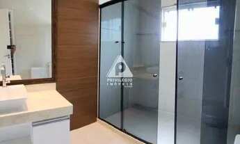 Imagem 4: Casa de rua à venda, 2 quartos, 2 suítes, 2 vagas, Jardim Vinte e Cinco de Agosto - Duque