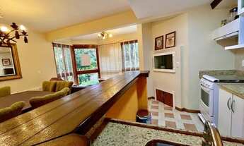 Imagem 5: ENCANTE-SE COM ESTE APARTAMENTO MOBILIADO PRÓXIMO AO LAGO NEGRO EM GRAMADO