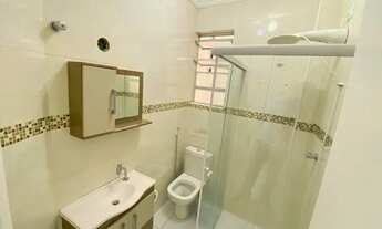 Imagem 6: Esquina com a Praia na Aparecida - 2 Dorms - Semi-Mobiliado- Pacote - Amplo