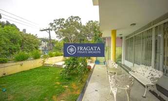 Imagem 4: Casa à venda em Pinheiros, com 3 quartos, 1 suíte, 4 vagas. Piscina, churrasqueira, área g