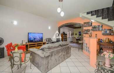 Imagem 3: Excelente Casa Duplex com 7 suítes em Curicica