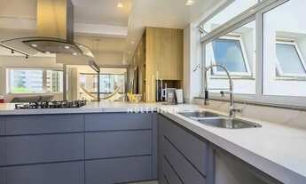 Imagem 7: Apartamento 3 Dormitórios Mobiliado no Petrópolis