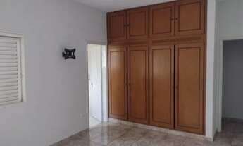 Imagem: Casa para aluguel com 270 metros quadrados