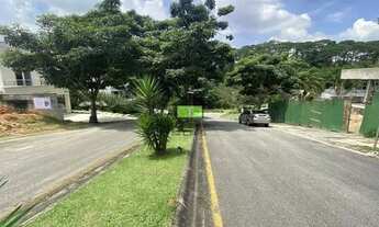 Imagem 3: Linda casa moderna, integrada e envidraçada, com ótimo acabamento