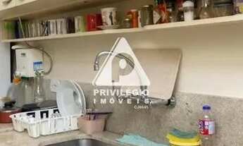 Imagem 4: Privilégio Imóveis vende Excelente 3 quartos com infra em São Conrado