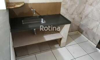 Imagem 7: Casa para aluguel, 3 quartos, 1 suíte, 1 vaga, Cidade Jardim - Uberlândia/MG