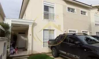 Imagem: São 04 quartos, 2 suítes, sendo uma delas