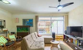 Imagem 4: Casa com 3 Quartos e 2 banheiros à Venda