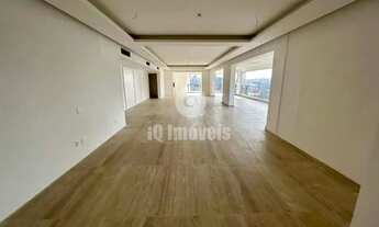 Imagem: Vendo lindo apartamento em Moema. Altissimo