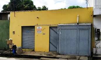 Imagem: Imobiliária Líder aluga casa com ponto