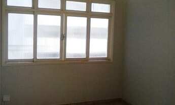 Imagem 2: 01 dormitorio, sala, cozinha, área de serviço e garagem., tambem vendo