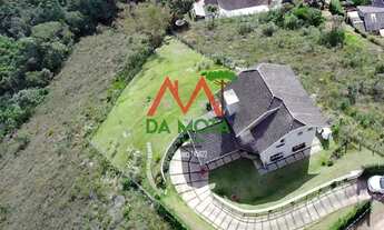 Imagem 3: Casa com linda vista em Campos do Jordão