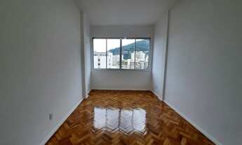 Imagem 7: RIO DE JANEIRO - Apartamento Padrão - TIJUCA