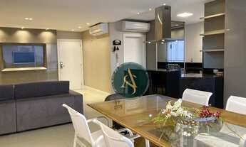 Imagem 3: Apartamento mobiliado, 18° andar, 3 suítes, 3 vagas individuais de garagem, com 269 m² por
