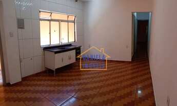Imagem 3: Casa para alugar por R$ 1.300,00/mês - Jardim Santo André - Santo André/SP