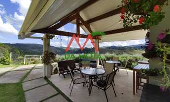 Imagem 4: Casa com linda vista em Campos do Jordão