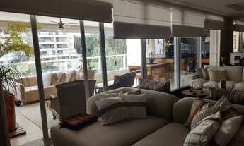 Imagem 2: Apartamento para venda tem 180 m2 com 3 suites - impecável