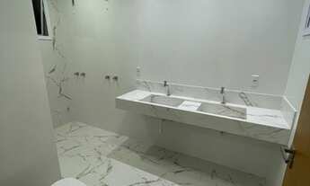 Imagem 3: Casa de condomínio para venda tem 192 metros quadrados com 3 quartos