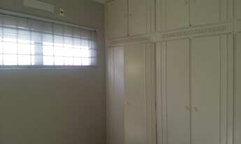 Imagem 7: Imóvel comercial para aluguel tem 270 metros quadrados com 7 quartos