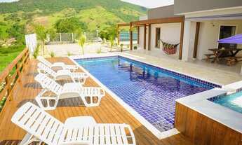 Imagem: Lindíssima Chácara de Alto Padrão em