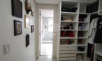 Imagem 5: Casa em condomínio fechado com 5 dormitórios